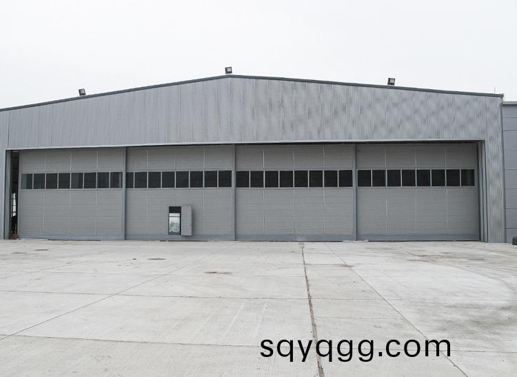 1654069379379458.jpg 通遼(liao)飛(fei)機庫門.jpg